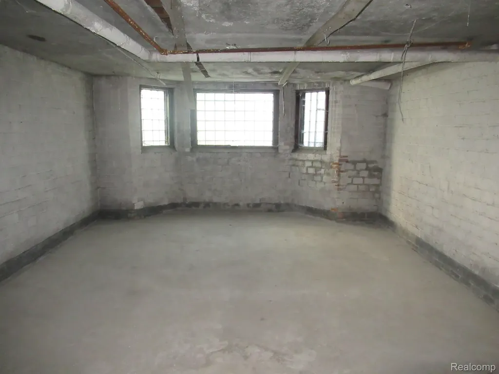 9440 Savery Street Detroit City MI 48206