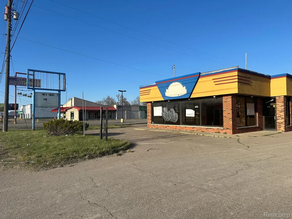 3095 S Dort Highway Burton City MI 48529