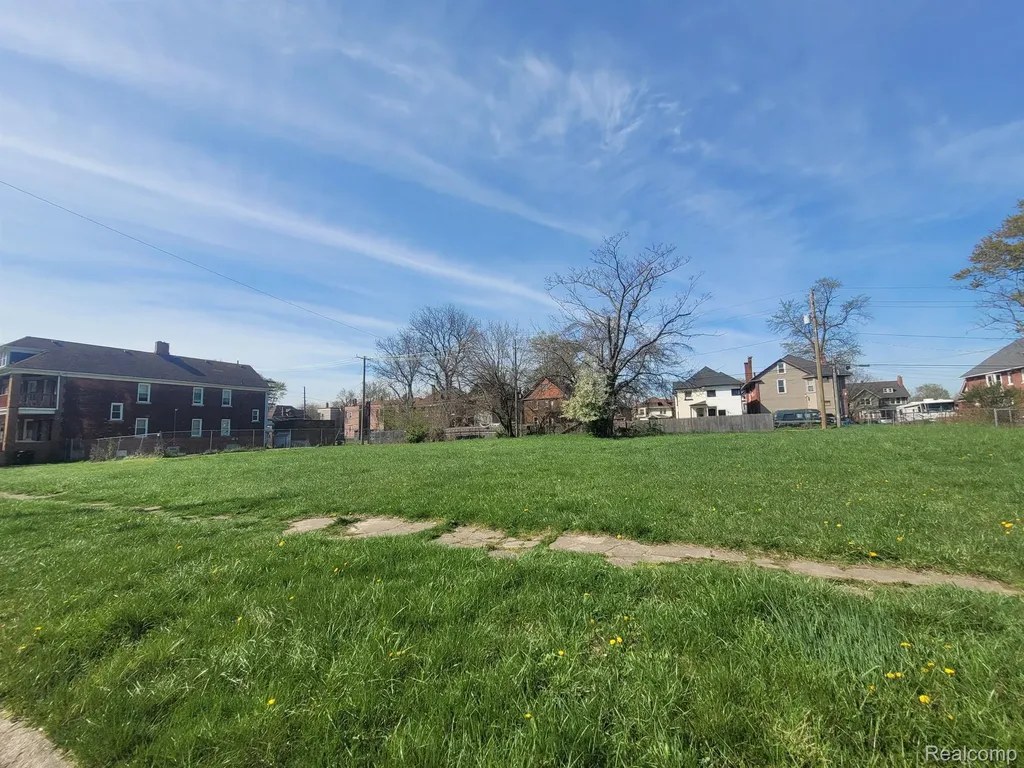 2939 Sheridan Street Detroit City MI 48214