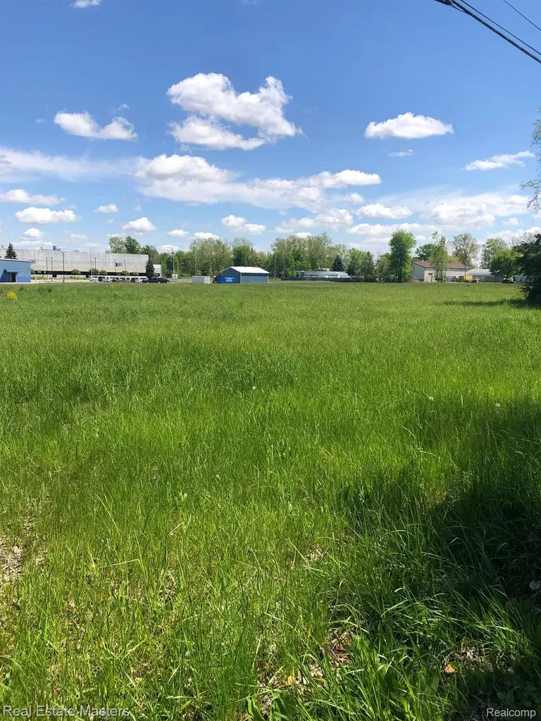 9999 24th Street Port Huron Charter Township MI 48060
