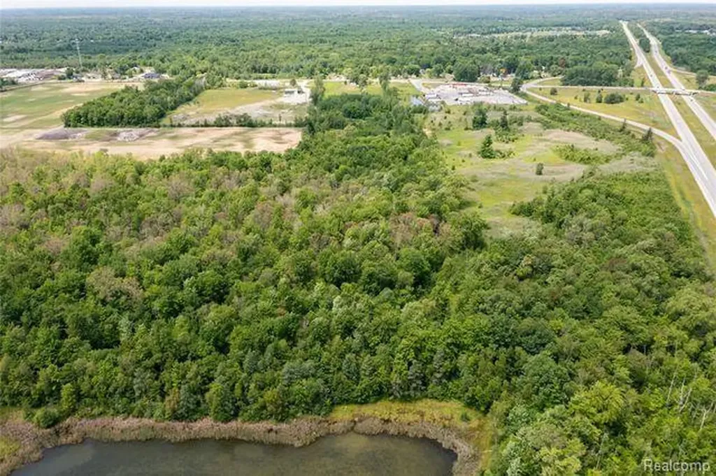 2396 Wadhams Road Kimball Township MI 48074