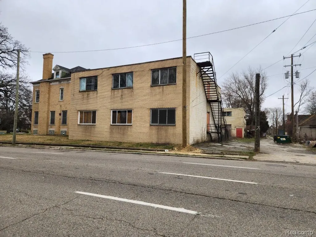 505 E Grand Boulevard Detroit City MI 48207