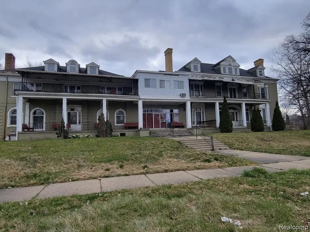 505 E Grand Boulevard Detroit City MI 48207