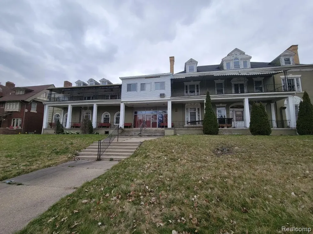 505 E Grand Boulevard Detroit City MI 48207