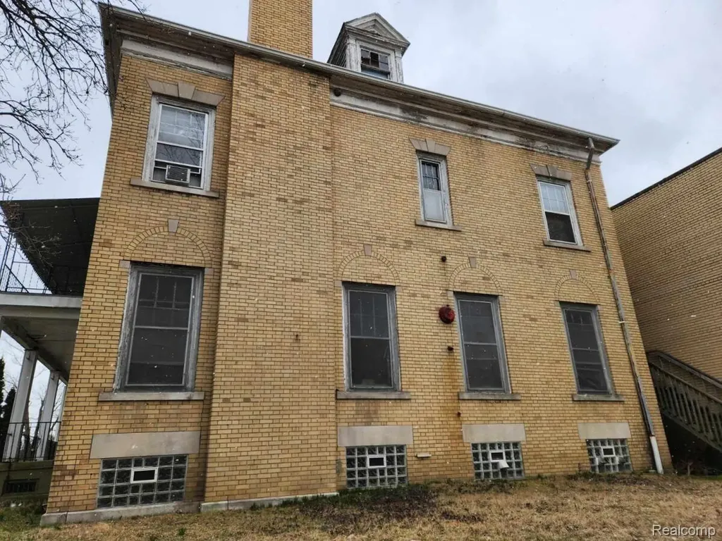 505 E Grand Boulevard Detroit City MI 48207