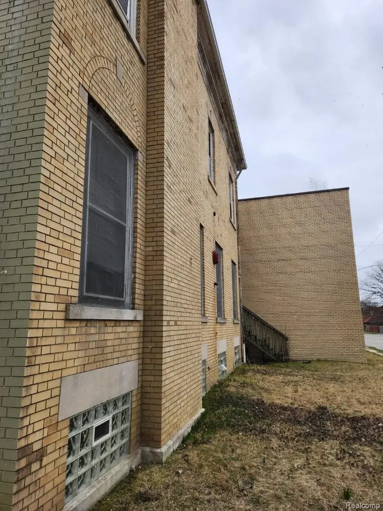 505 E Grand Boulevard Detroit City MI 48207