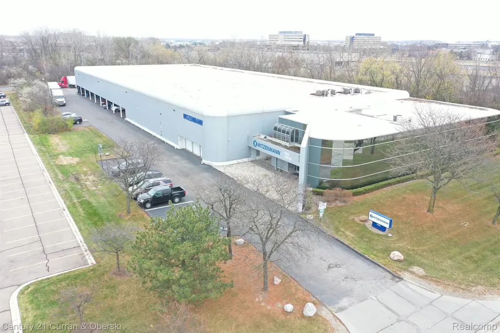 1410 Allen Drive Troy City MI 48083