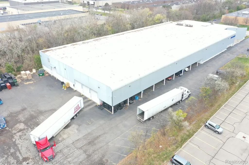 1410 Allen Drive Troy City MI 48083