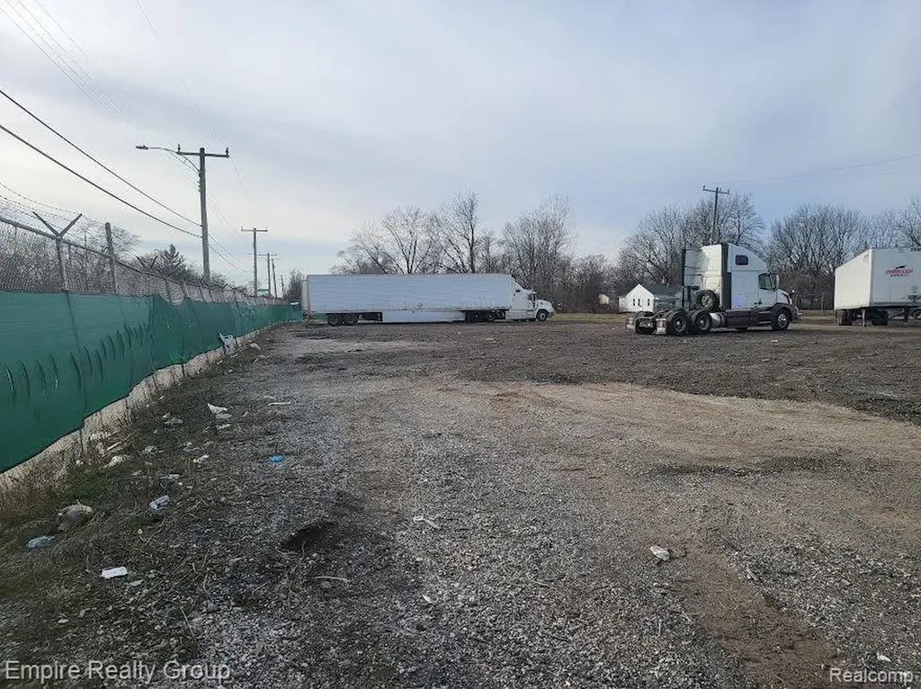 15800 Tireman Street Detroit City MI 48228