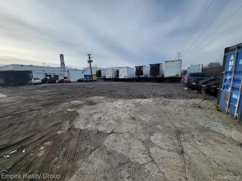 15800 Tireman Street Detroit City MI 48228