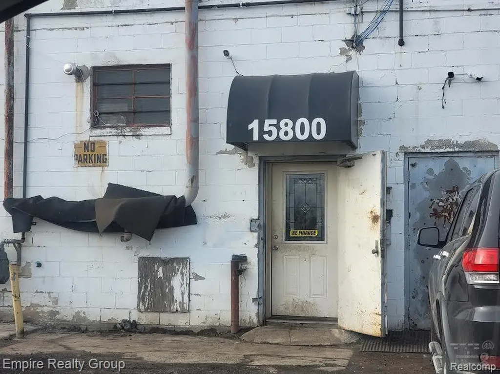 15800 Tireman Street Detroit City MI 48228