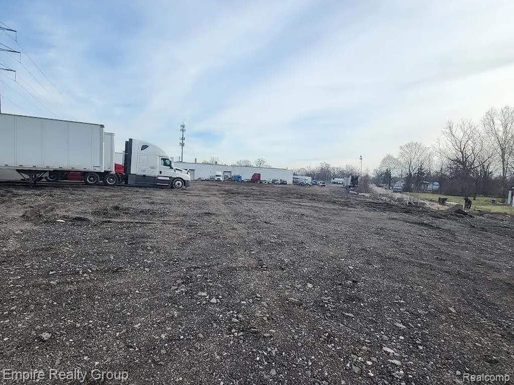 15800 Tireman Street Detroit City MI 48228