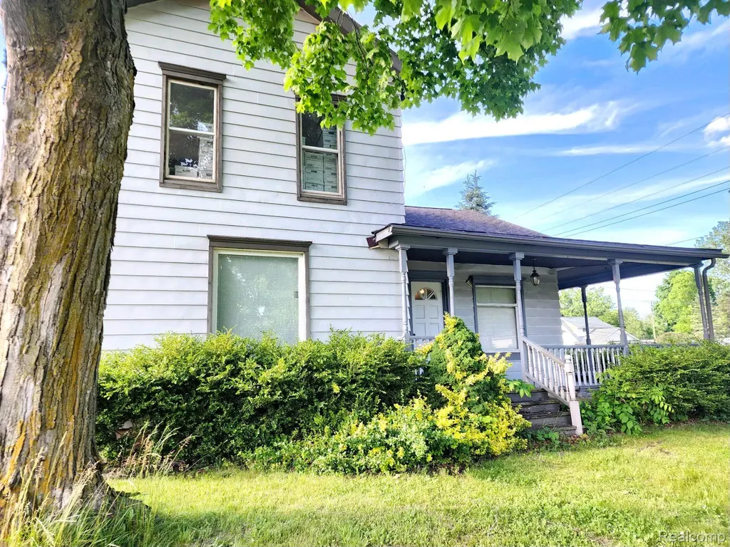 545 E Main Street Pinckney Village MI 48169