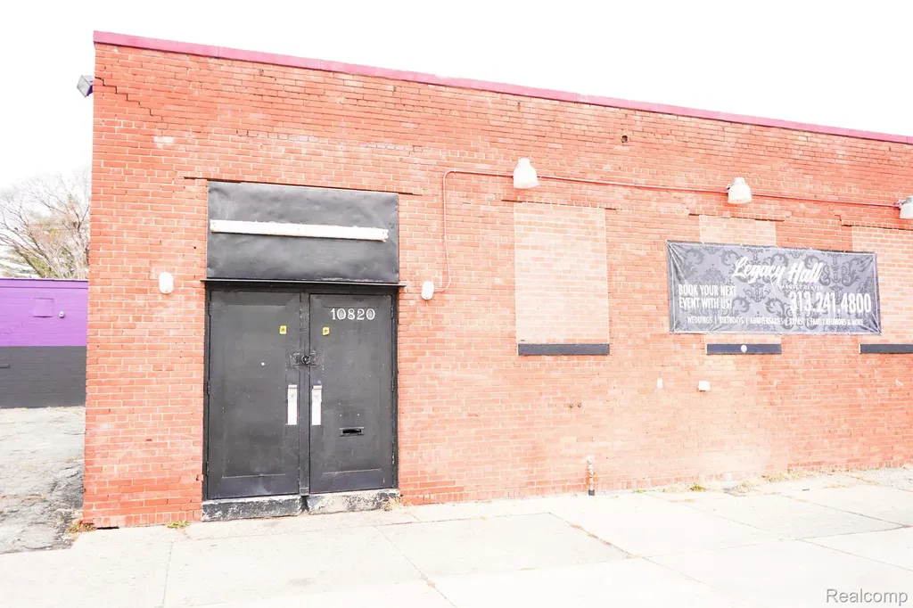 10820 Whittier Street Detroit City MI 48224