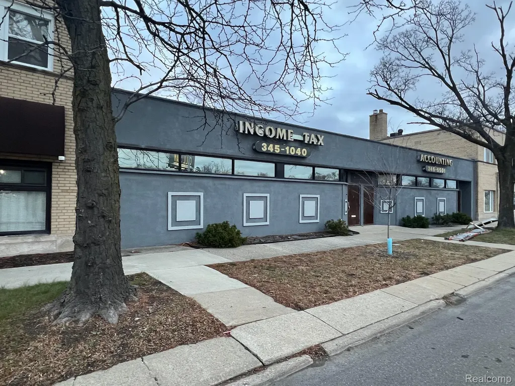 18268 James Couzens Freeway Detroit City MI 48235