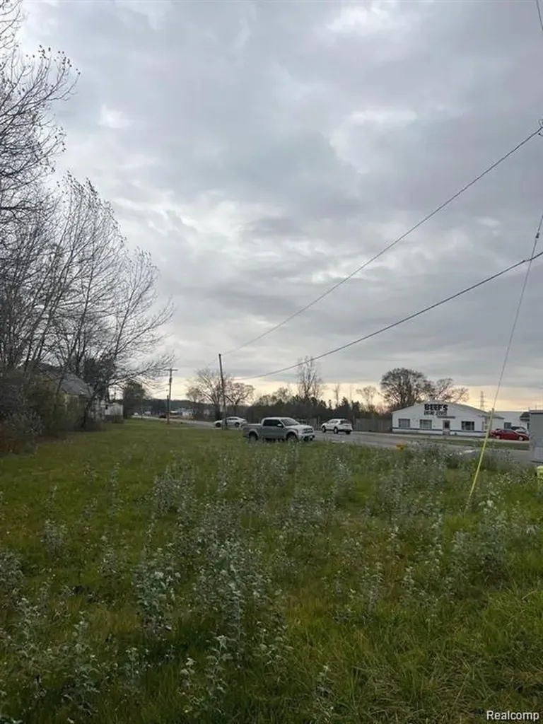 2105 Williamson Road Bridgeport Charter Township MI 48601