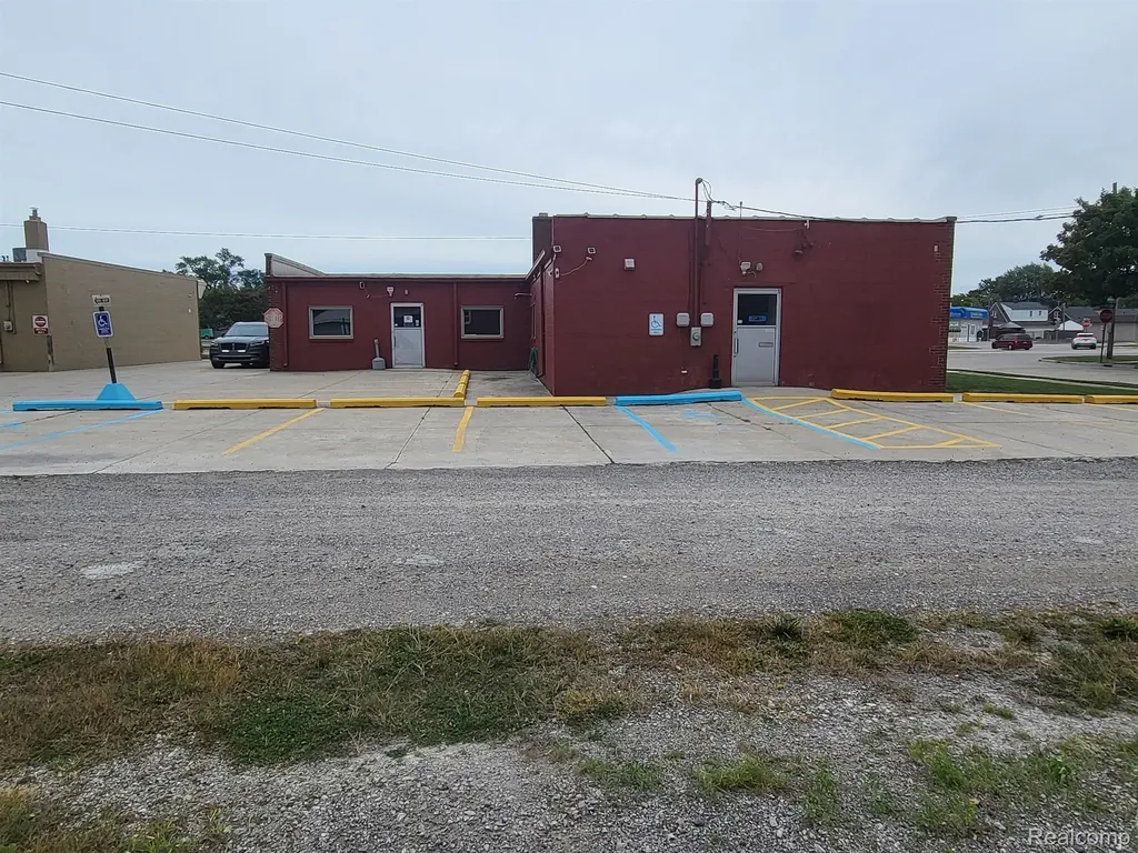 12170 Fort Street Southgate City MI 48195