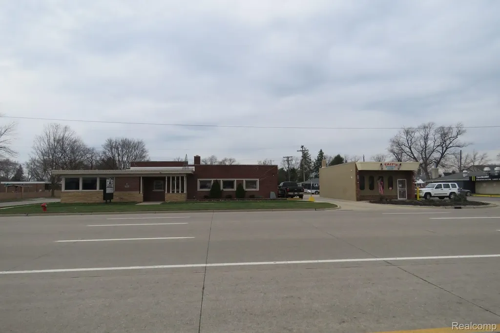 12170 Fort Street Southgate City MI 48195