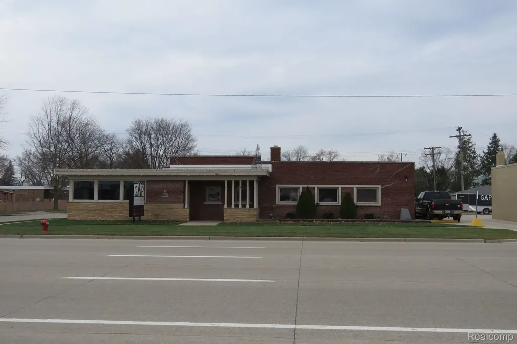 12170 Fort Street Southgate City MI 48195