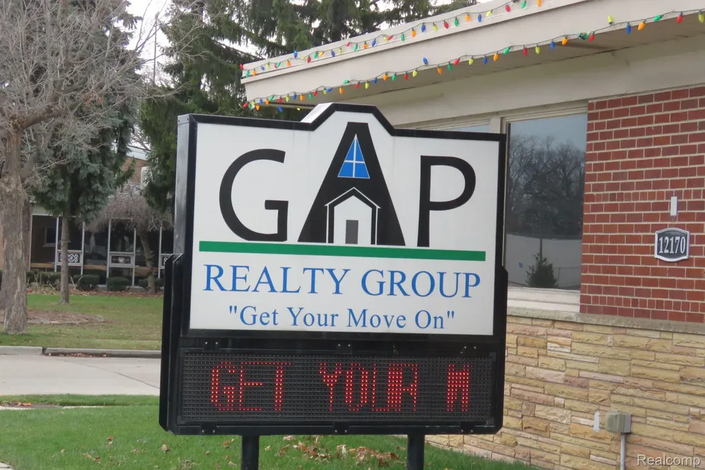12170 Fort Street Southgate City MI 48195