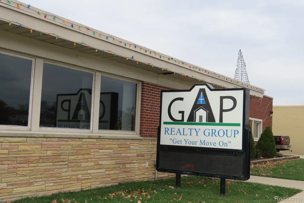 12170 Fort Street Southgate City MI 48195