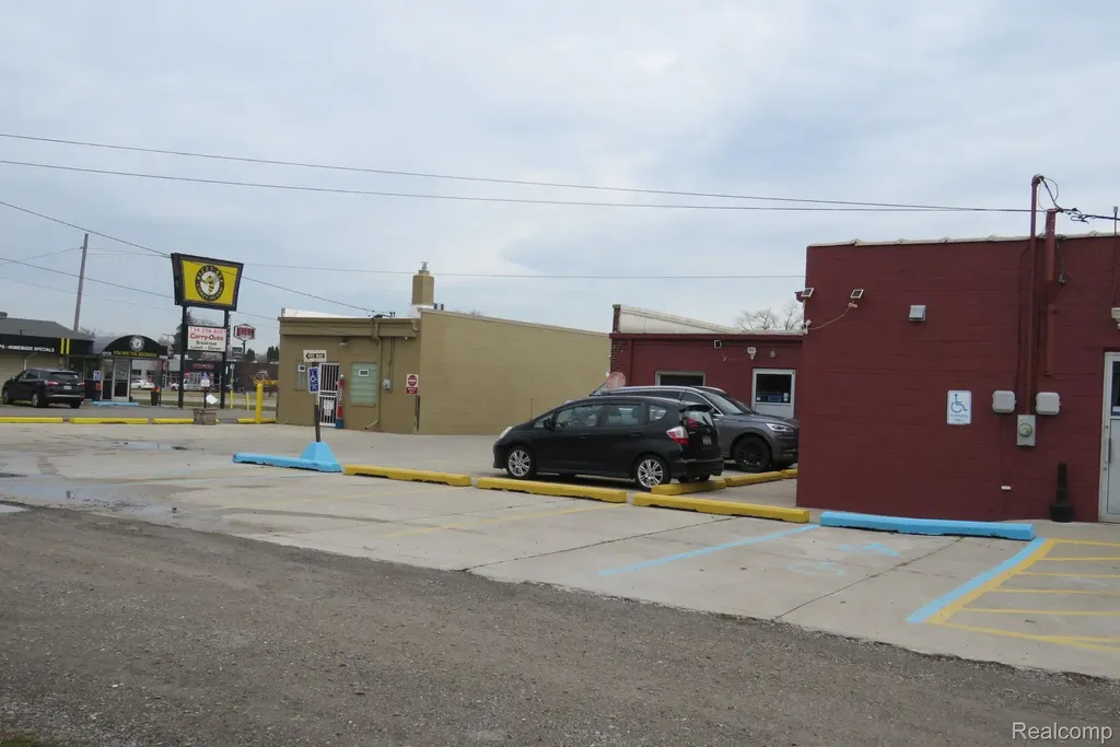 12170 Fort Street Southgate City MI 48195