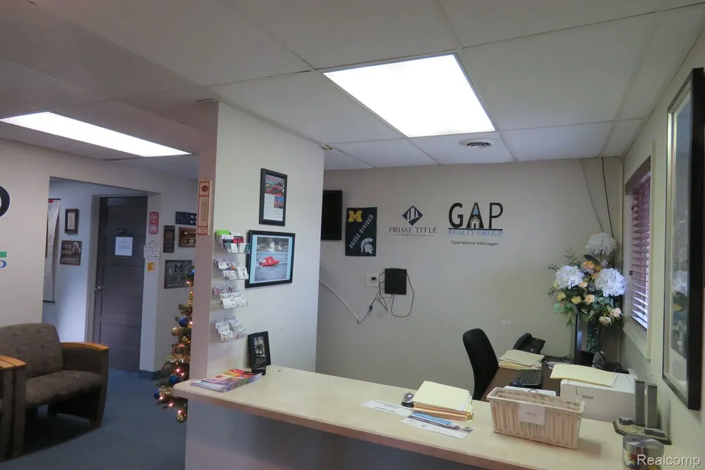 12170 Fort Street Southgate City MI 48195