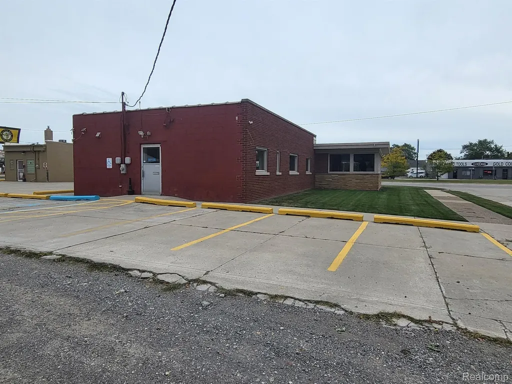 12170 Fort Street Southgate City MI 48195