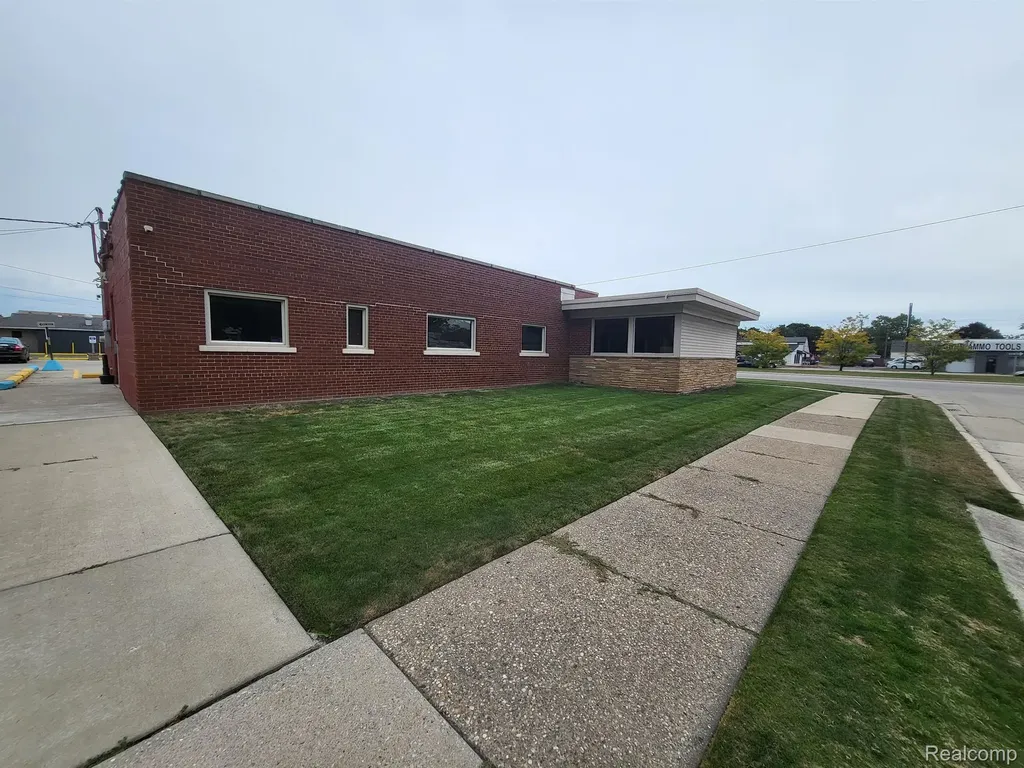 12170 Fort Street Southgate City MI 48195