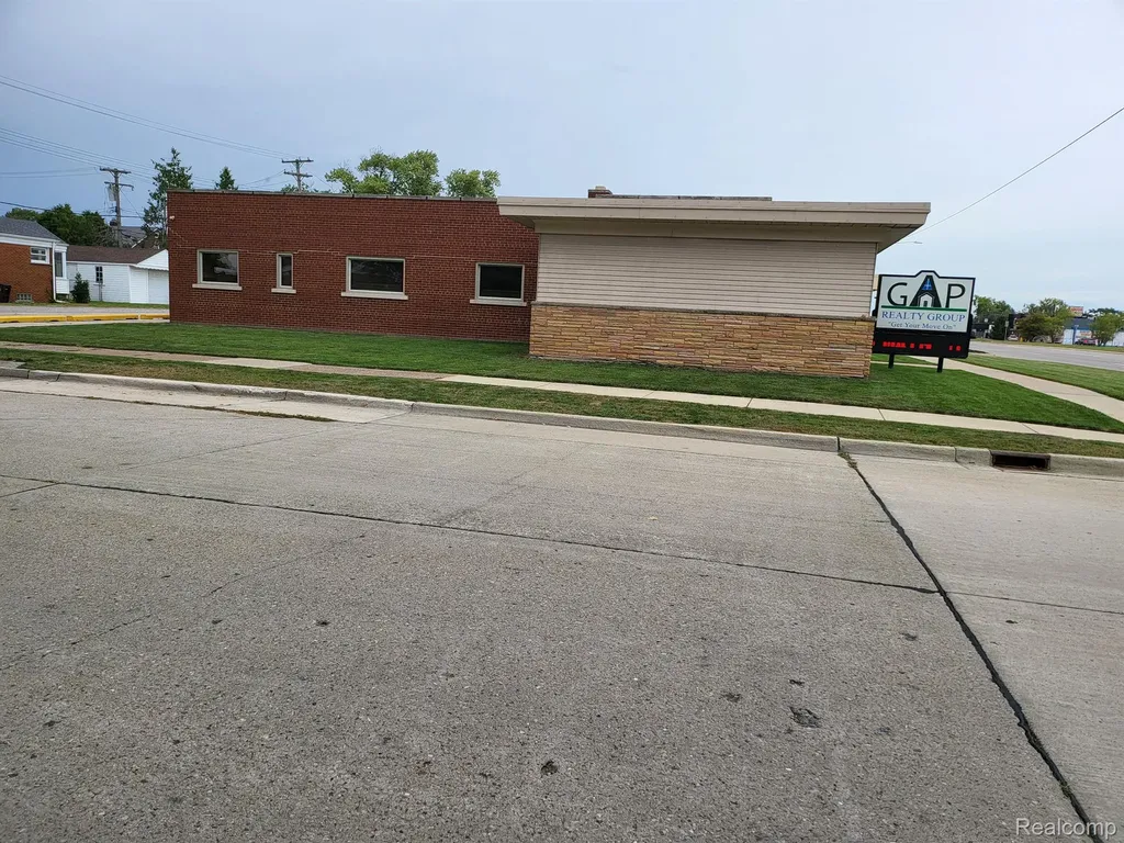 12170 Fort Street Southgate City MI 48195