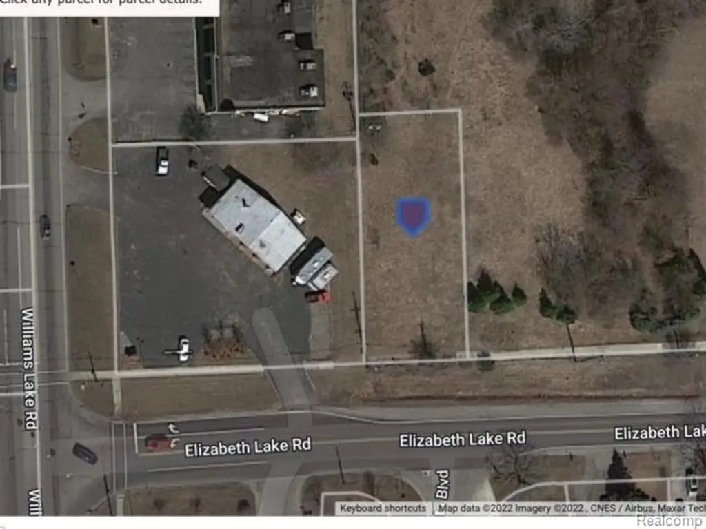000 Elizabeth Lake Road Waterford Charter Township MI 48327