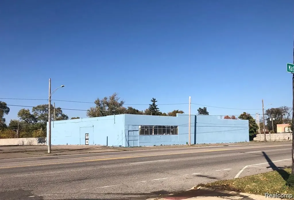 14125 Mack Avenue Detroit City MI 48215