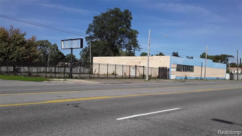 14125 Mack Avenue Detroit City MI 48215