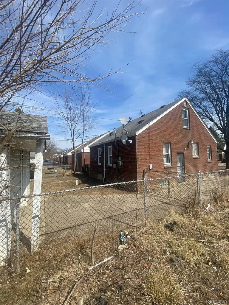 12713 Payton Street Detroit City MI 48224