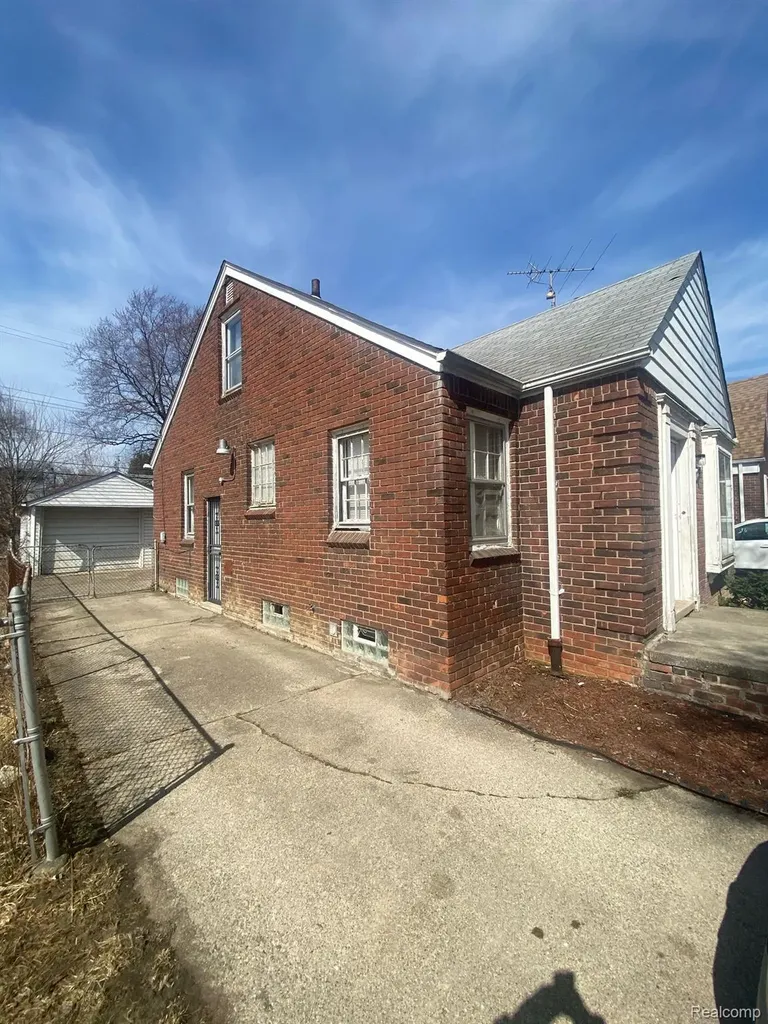 12713 Payton Street Detroit City MI 48224