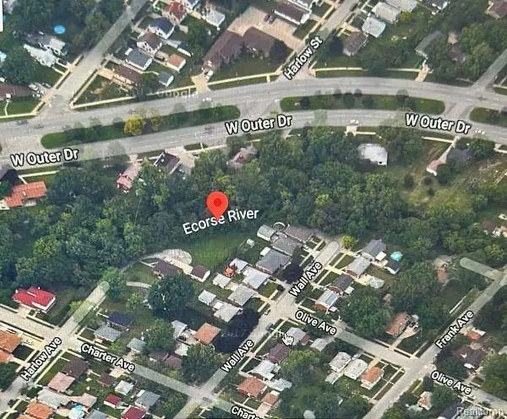 000 Harlow Melvindale City MI 48122