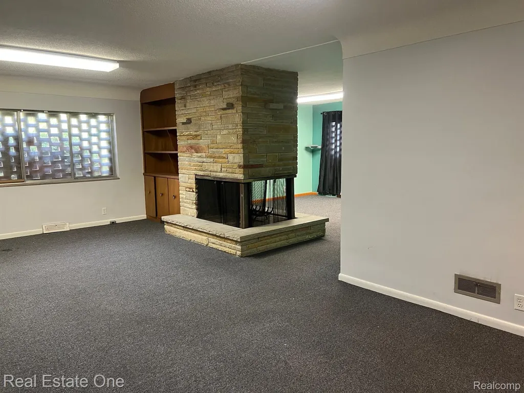 6000 Dixie Highway Bridgeport Charter Township MI 48601
