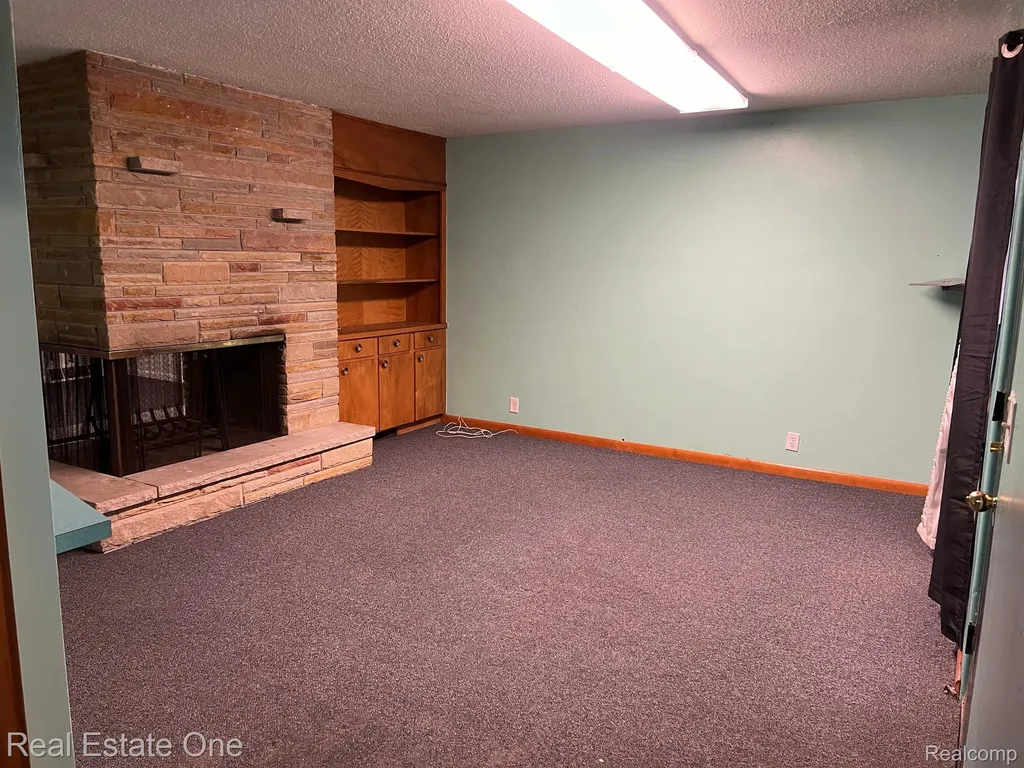 6000 Dixie Highway Bridgeport Charter Township MI 48601