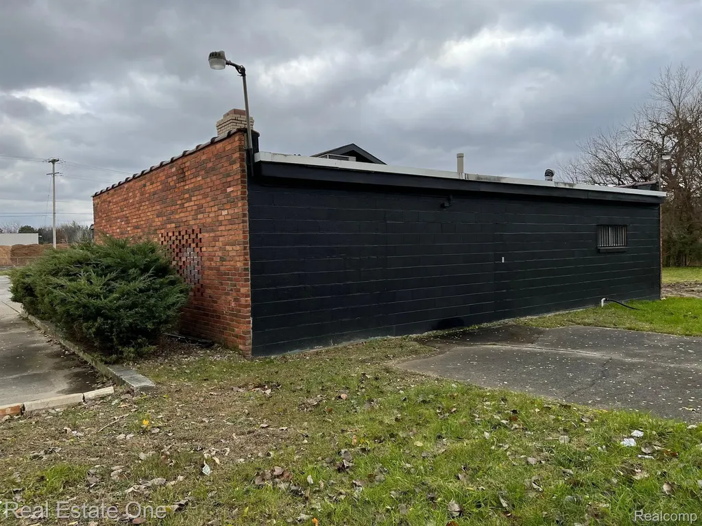 6000 Dixie Highway Bridgeport Charter Township MI 48601