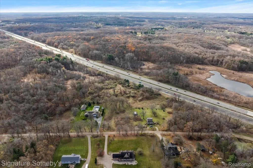 16134 Tindall Road Groveland Township MI 48442