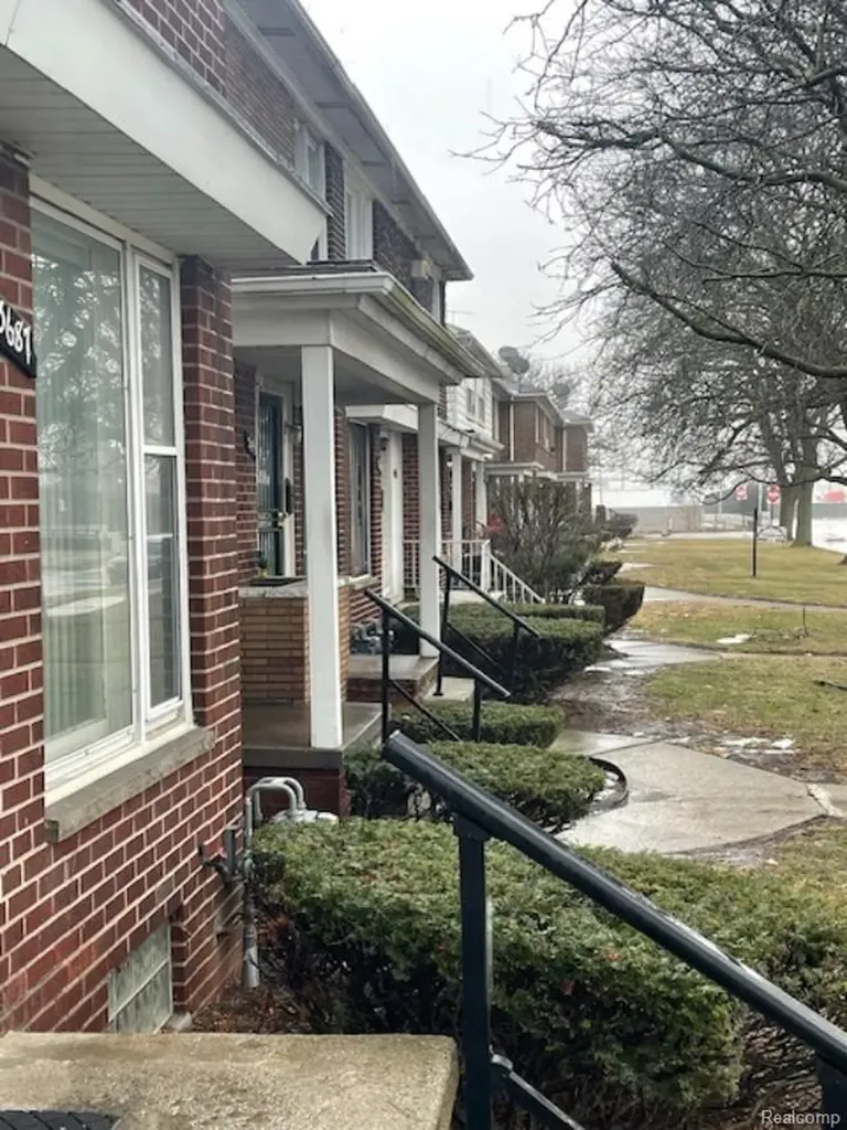 3685 Oakman Boulevard Detroit City MI 48204