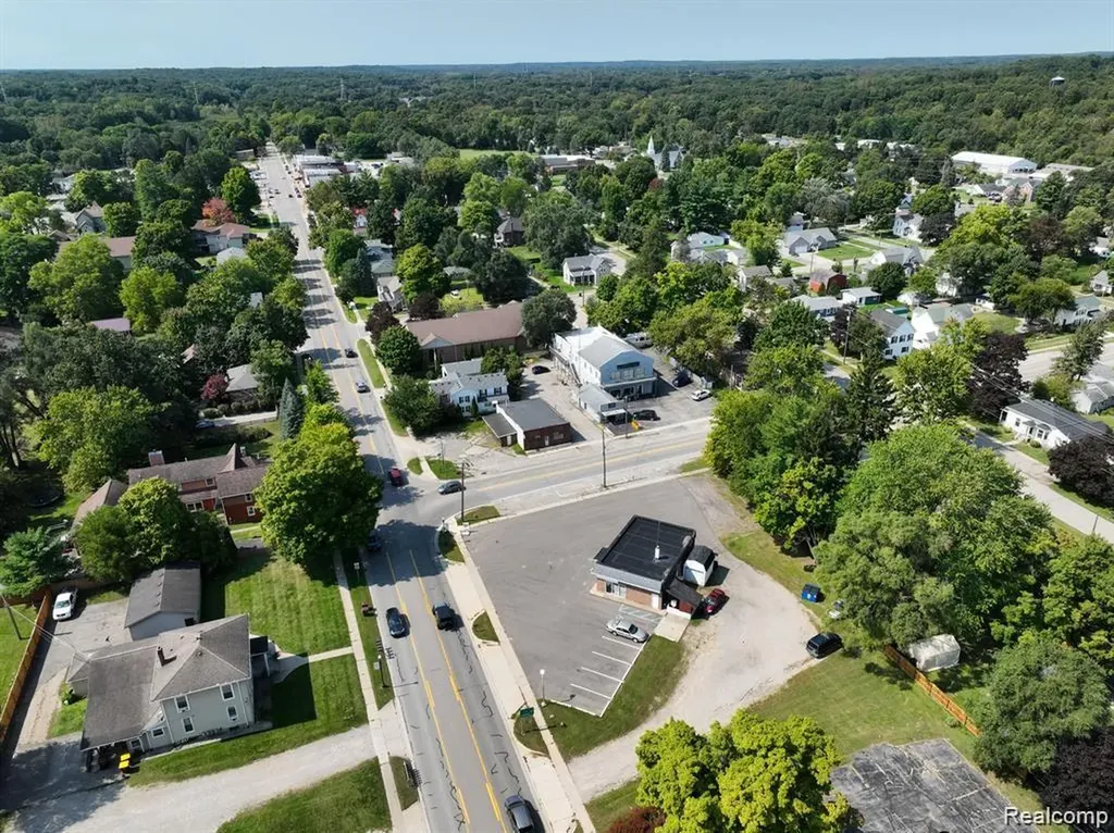 509 E Main Street Pinckney Village MI 48169