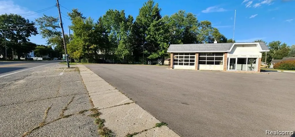 509 E Main Street Pinckney Village MI 48169