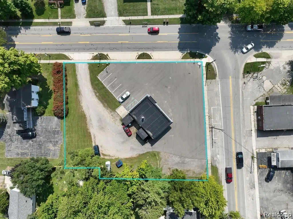 509 E Main Street Pinckney Village MI 48169