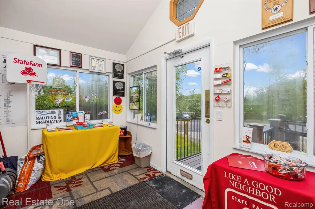 7217 Sashabaw Road Independence Charter Township MI 48348