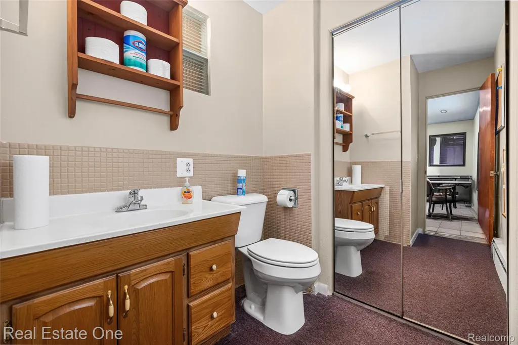 7217 Sashabaw Road Independence Charter Township MI 48348