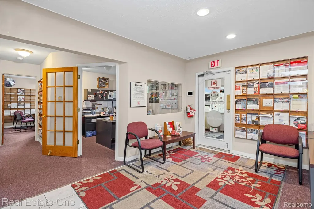 7217 Sashabaw Road Independence Charter Township MI 48348