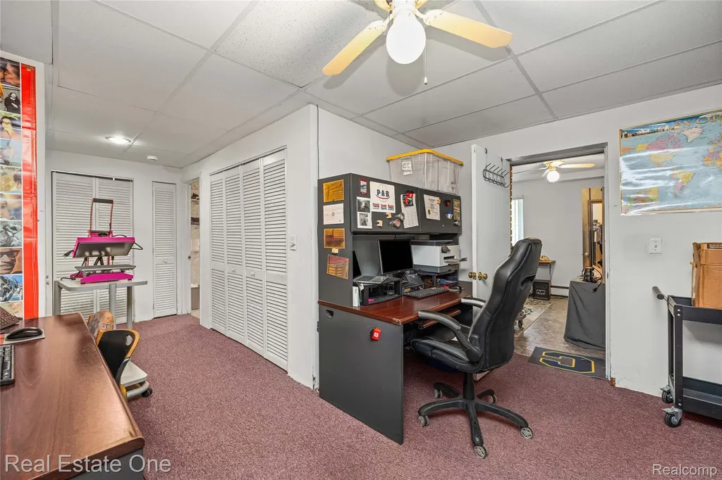 7217 Sashabaw Road Independence Charter Township MI 48348