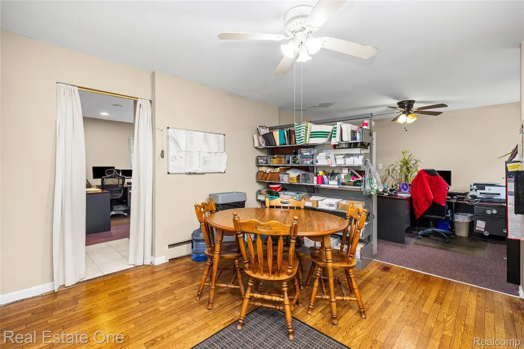7217 Sashabaw Road Independence Charter Township MI 48348