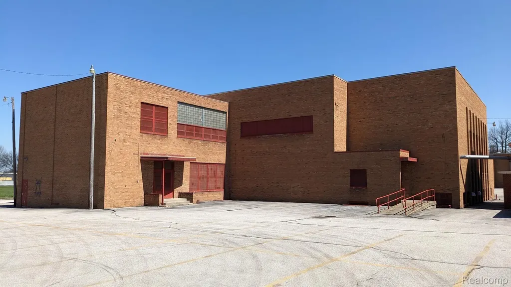 1120 N Grant Street Bay City City MI 48708